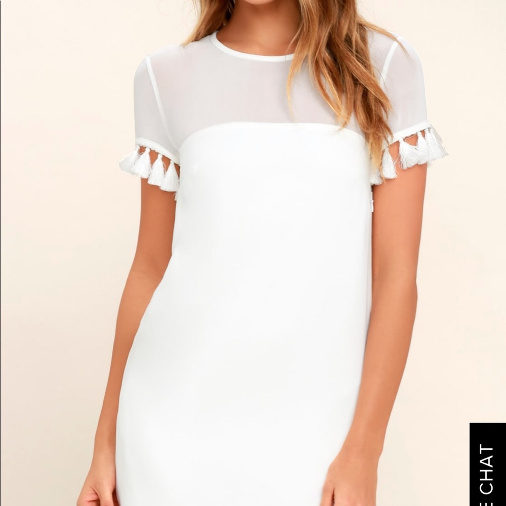 WHITE SHIFT DRESS